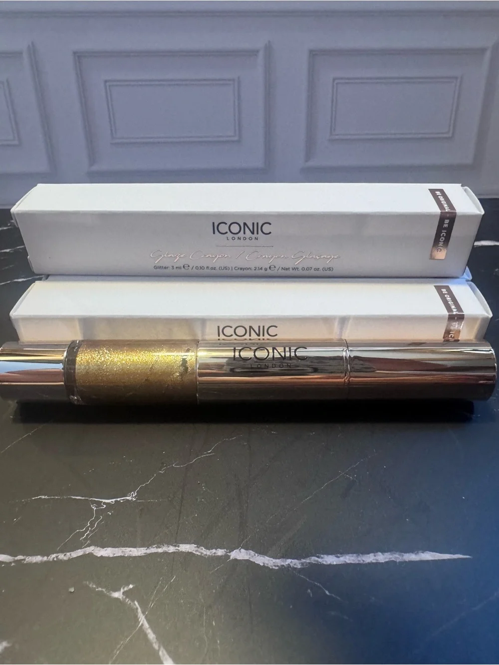 SET OF 3 ICONIC London Glitter Crayon
